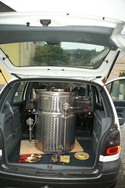 2012 Polterabend Bild 024.JPG